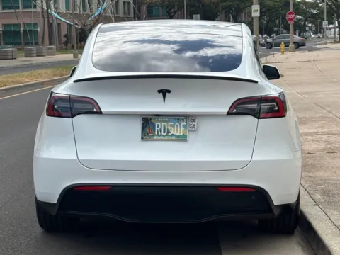 More photos of 2021 Tesla Model Y Standard Range at Aloha Auto Depot LLC., HI