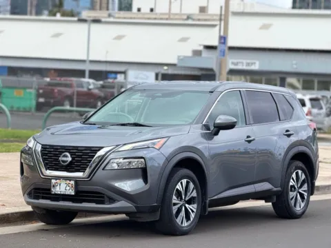 Gray 2022 Nissan Rogue SV for sale in Honolulu, HI