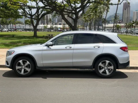 Photos of 2016 Mercedes-Benz GLC 300 for sale in Honolulu, HI at Aloha Auto Depot LLC.