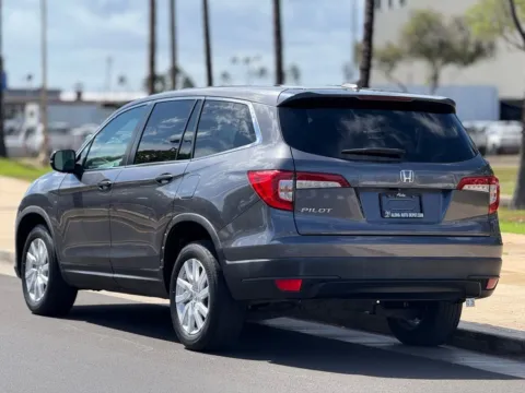Another view of 2019 Honda Pilot LX for sale in Honolulu, HI at Aloha Auto Depot LLC.