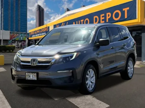 Gray 2019 Honda Pilot LX for sale in Honolulu, HI