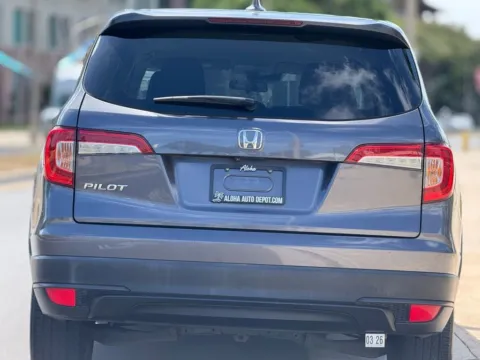 More photos of 2019 Honda Pilot LX at Aloha Auto Depot LLC., HI