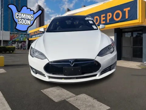 Photos of 2015 Tesla Model S 85D for sale in Honolulu, HI at Aloha Auto Depot LLC.