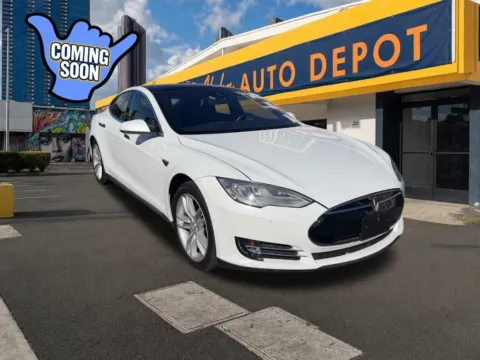 Another view of 2015 Tesla Model S 85D for sale in Honolulu, HI at Aloha Auto Depot LLC.