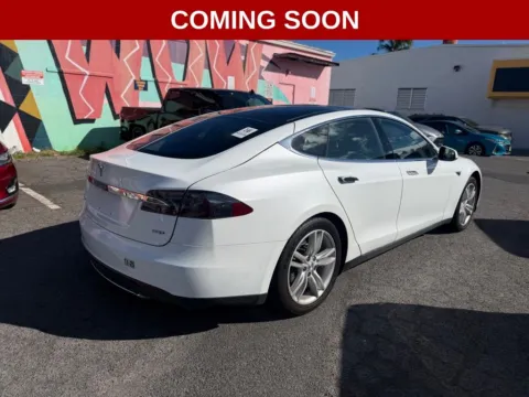 More photos of 2015 Tesla Model S 85D at Aloha Auto Depot LLC., HI
