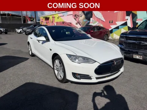 Another view of 2015 Tesla Model S 85D for sale in Honolulu, HI at Aloha Auto Depot LLC.