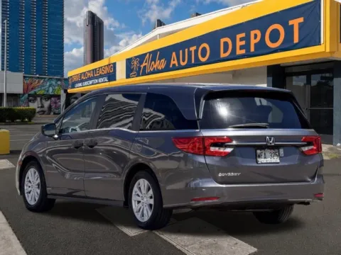 Another view of 2022 Honda Odyssey LX for sale in Honolulu, HI at Aloha Auto Depot LLC.