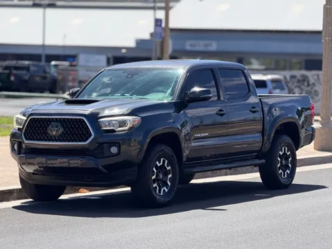 Unknown 2018 Toyota Tacoma TRD Sport for sale in Honolulu, HI