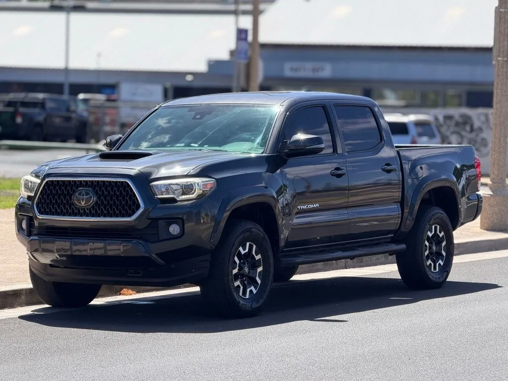 Unknown 2018 Toyota Tacoma TRD Sport for sale in Honolulu, HI
