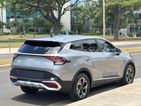More photos of 2024 Kia Niro EX Touring at Aloha Auto Depot LLC., HI