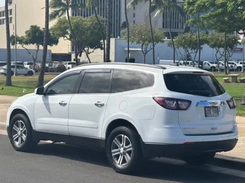 Another view of 2017 Chevrolet Traverse 2LT for sale in Honolulu, HI at Aloha Auto Depot LLC.