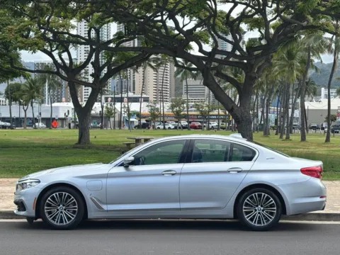 Photos of 2019 BMW 5 Series 530e iPerformance for sale in Honolulu, HI at Aloha Auto Depot LLC.