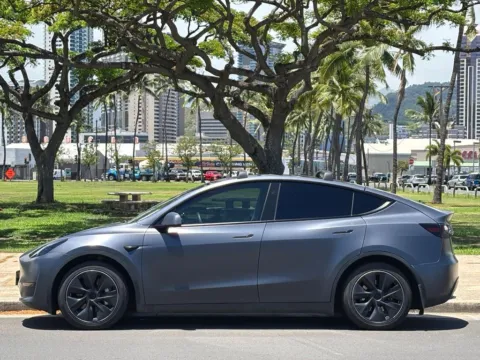 Photos of 2023 Tesla Model Y Long Range for sale in Honolulu, HI at Aloha Auto Depot LLC.
