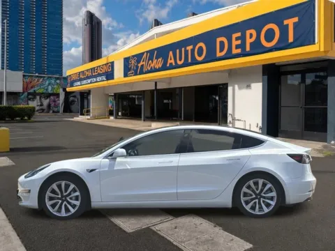Photos of 2018 Tesla Model 3 Long Range for sale in Honolulu, HI at Aloha Auto Depot LLC.