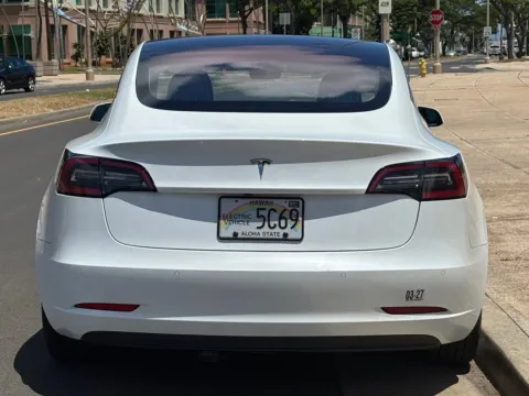 More photos of 2018 Tesla Model 3 Long Range at Aloha Auto Depot LLC., HI