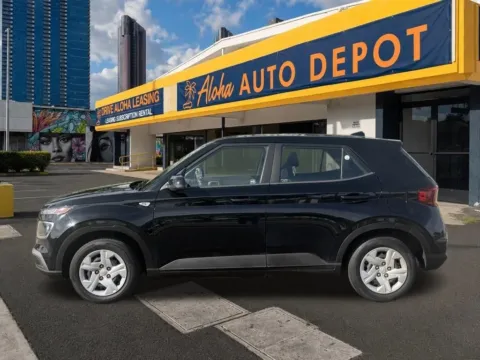Photos of 2020 Hyundai Venue SE for sale in Honolulu, HI at Aloha Auto Depot LLC.