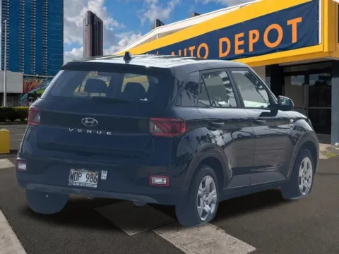 More photos of 2020 Hyundai Venue SE at Aloha Auto Depot LLC., HI