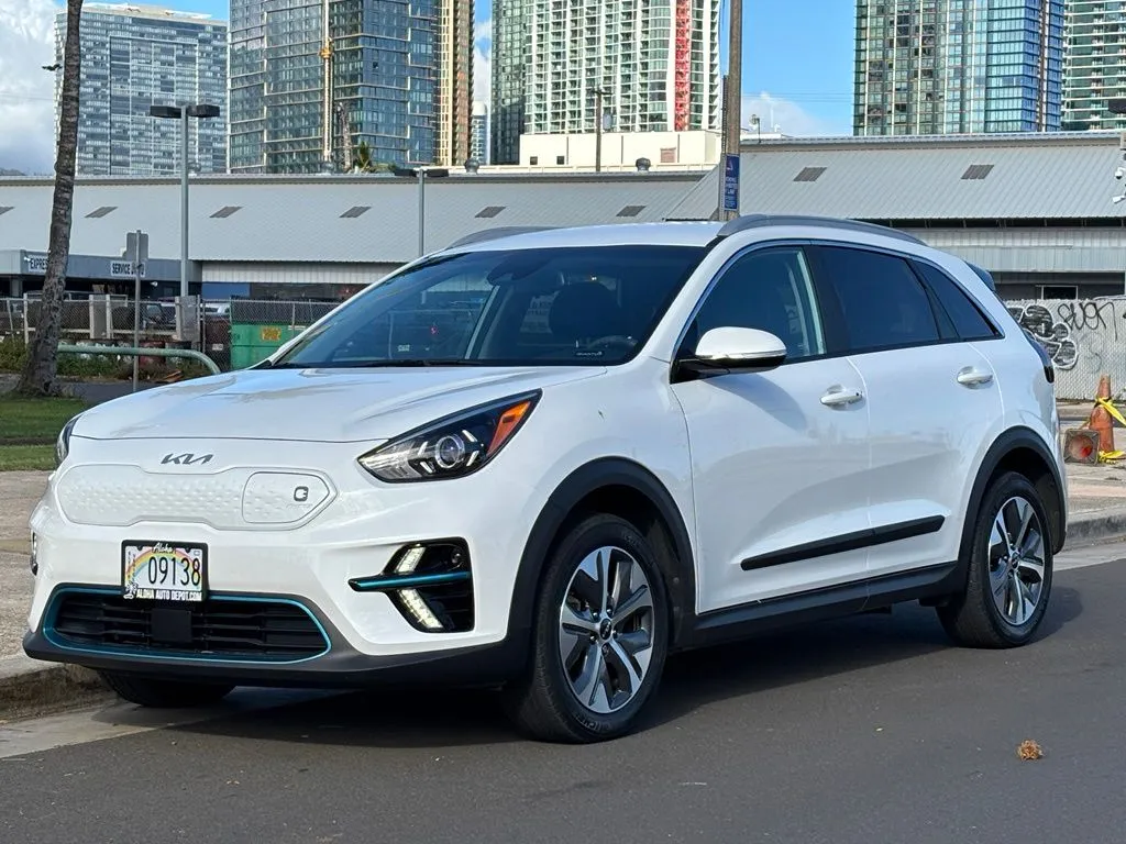 White 2022 Kia Niro EV S for sale in Honolulu, HI