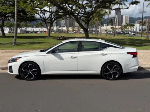 Photos of 2024 Nissan Altima 2.5 SR for sale in Honolulu, HI at Aloha Auto Depot LLC.
