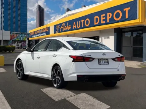 Another view of 2024 Nissan Altima 2.5 SR for sale in Honolulu, HI at Aloha Auto Depot LLC.
