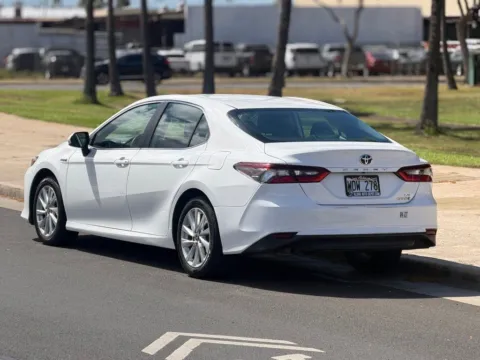 Another view of 2021 Toyota Camry Hybrid LE for sale in Honolulu, HI at Aloha Auto Depot LLC.