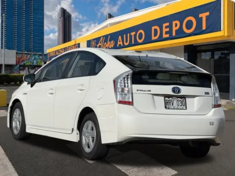 Another view of 2011 Toyota Prius Three for sale in Honolulu, HI at Aloha Auto Depot LLC.