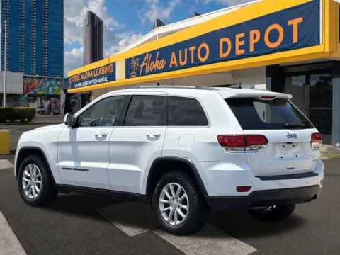 Another view of 2021 Jeep Grand Cherokee Laredo X for sale in Honolulu, HI at Aloha Auto Depot LLC.