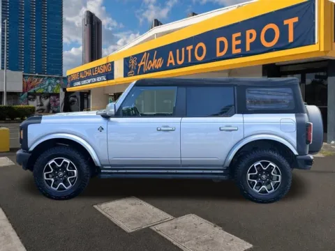 Photos of 2022 Ford Bronco Outer Banks for sale in Honolulu, HI at Aloha Auto Depot LLC.
