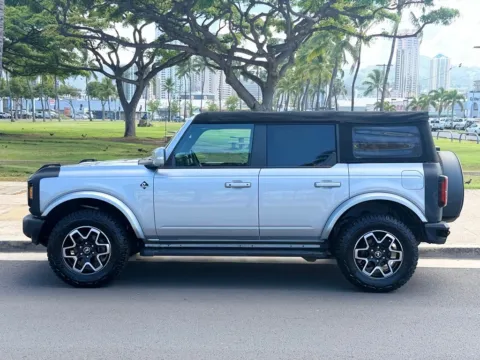 Photos of 2022 Ford Bronco Outer Banks for sale in Honolulu, HI at Aloha Auto Depot LLC.