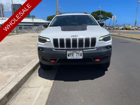 Photos of 2019 Jeep Cherokee Trailhawk for sale in Honolulu, HI at Aloha Auto Depot LLC.