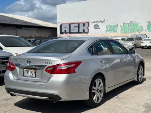 More photos of 2016 Nissan Altima 3.5 SL at Aloha Auto Depot LLC., HI