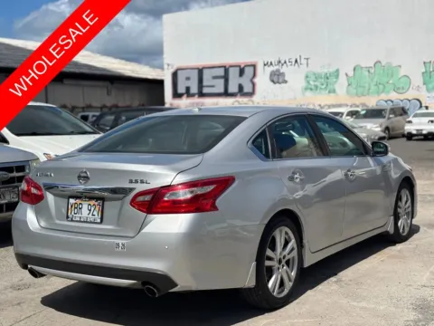 More photos of 2016 Nissan Altima 3.5 SL at Aloha Auto Depot LLC., HI