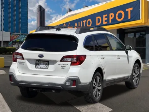 More photos of 2018 Subaru Outback 3.6R at Aloha Auto Depot LLC., HI