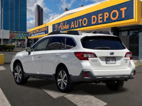 Another view of 2018 Subaru Outback 3.6R for sale in Honolulu, HI at Aloha Auto Depot LLC.
