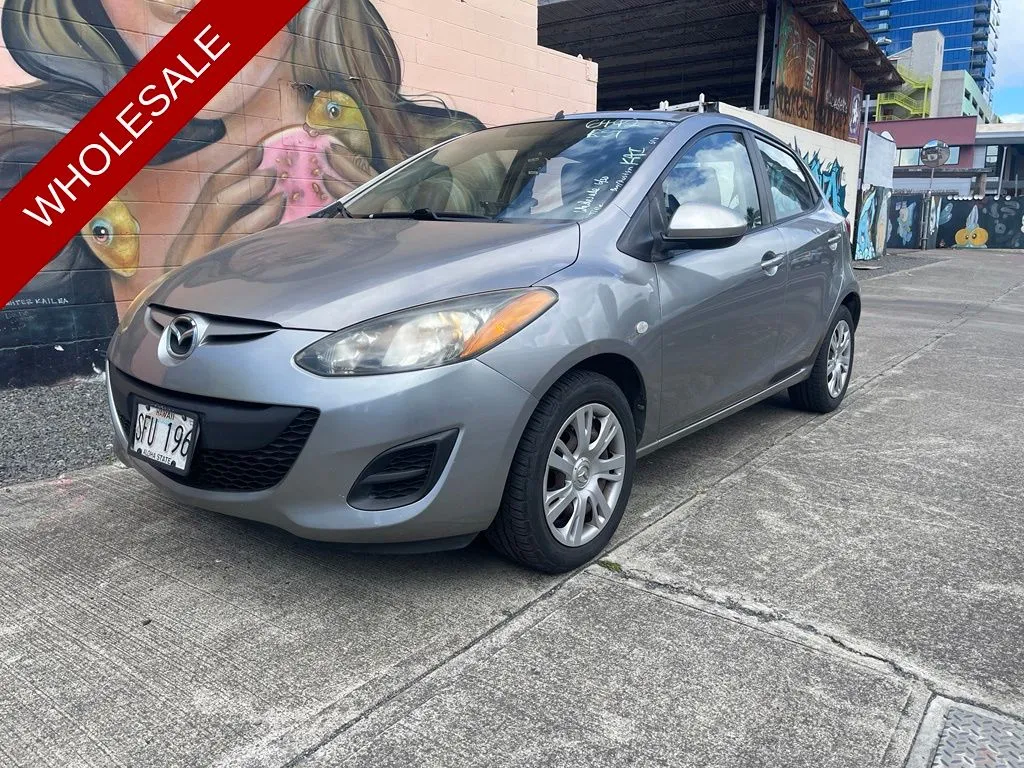 2014 Mazda Mazda2 Sport 5-Door Auto's photo