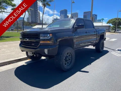 Black 2018 Chevrolet Silverado 1500 LT for sale in Honolulu, HI