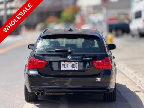 More photos of 2011 BMW 3 Series 328i at Aloha Auto Depot LLC., HI