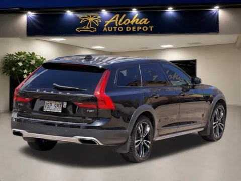 More photos of 2018 Volvo V90 Cross Country T5 at Aloha Auto Depot LLC., HI