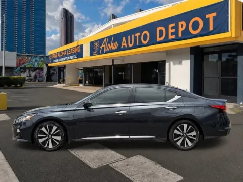 Photos of 2019 Nissan Altima 2.5 SV for sale in Honolulu, HI at Aloha Auto Depot LLC.