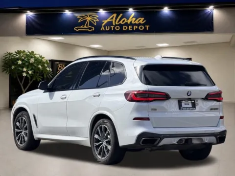 Another view of 2021 BMW X5 M50i for sale in Honolulu, HI at Aloha Auto Depot LLC.