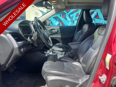 More photos of 2015 Jeep Cherokee Trailhawk at Aloha Auto Depot LLC., HI