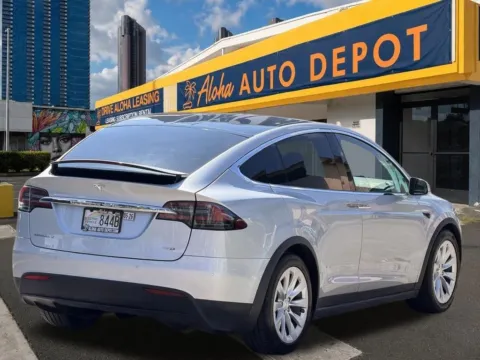 More photos of 2018 Tesla Model X 75D at Aloha Auto Depot LLC., HI