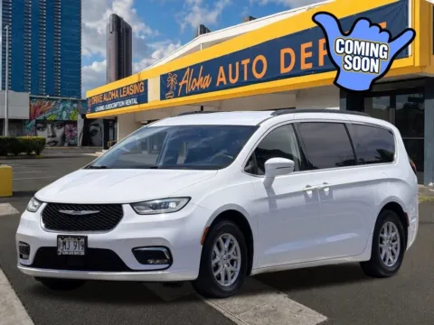 White 2022 Chrysler Pacifica Touring L for sale in Honolulu, HI