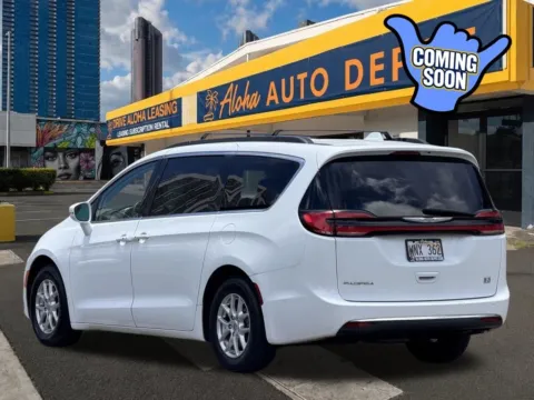 Another view of 2022 Chrysler Pacifica Touring L for sale in Honolulu, HI at Aloha Auto Depot LLC.