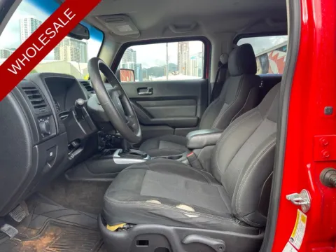 More photos of 2009 Hummer H3 at Aloha Auto Depot LLC., HI