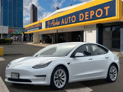 Silver 2021 Tesla Model 3 Standard Range Plus for sale in Honolulu, HI