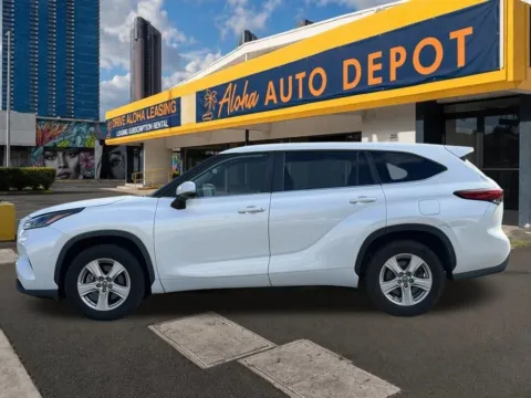 Photos of 2023 Toyota Highlander L for sale in Honolulu, HI at Aloha Auto Depot LLC.