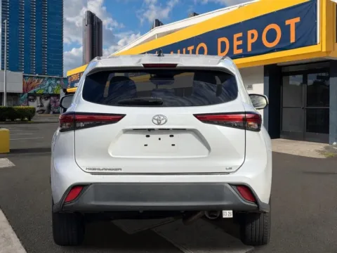 More photos of 2023 Toyota Highlander L at Aloha Auto Depot LLC., HI