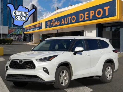 White 2023 Toyota Highlander L for sale in Honolulu, HI