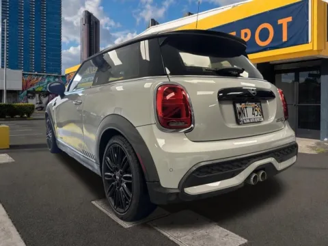 Photos of 2022 MINI Cooper S Signature for sale in Honolulu, HI at Aloha Auto Depot LLC.